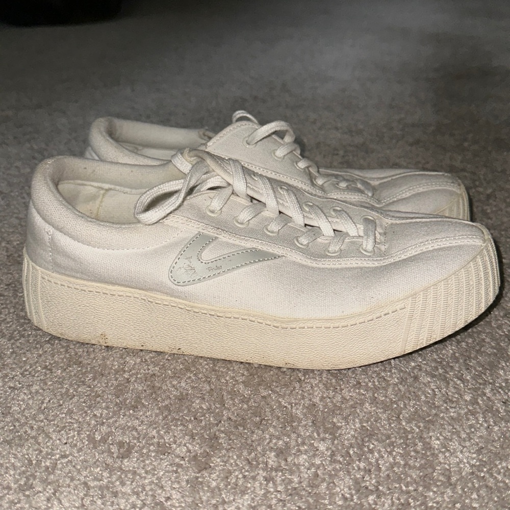 Tretorn Cream/Off-White Platform Canvas Sneakers